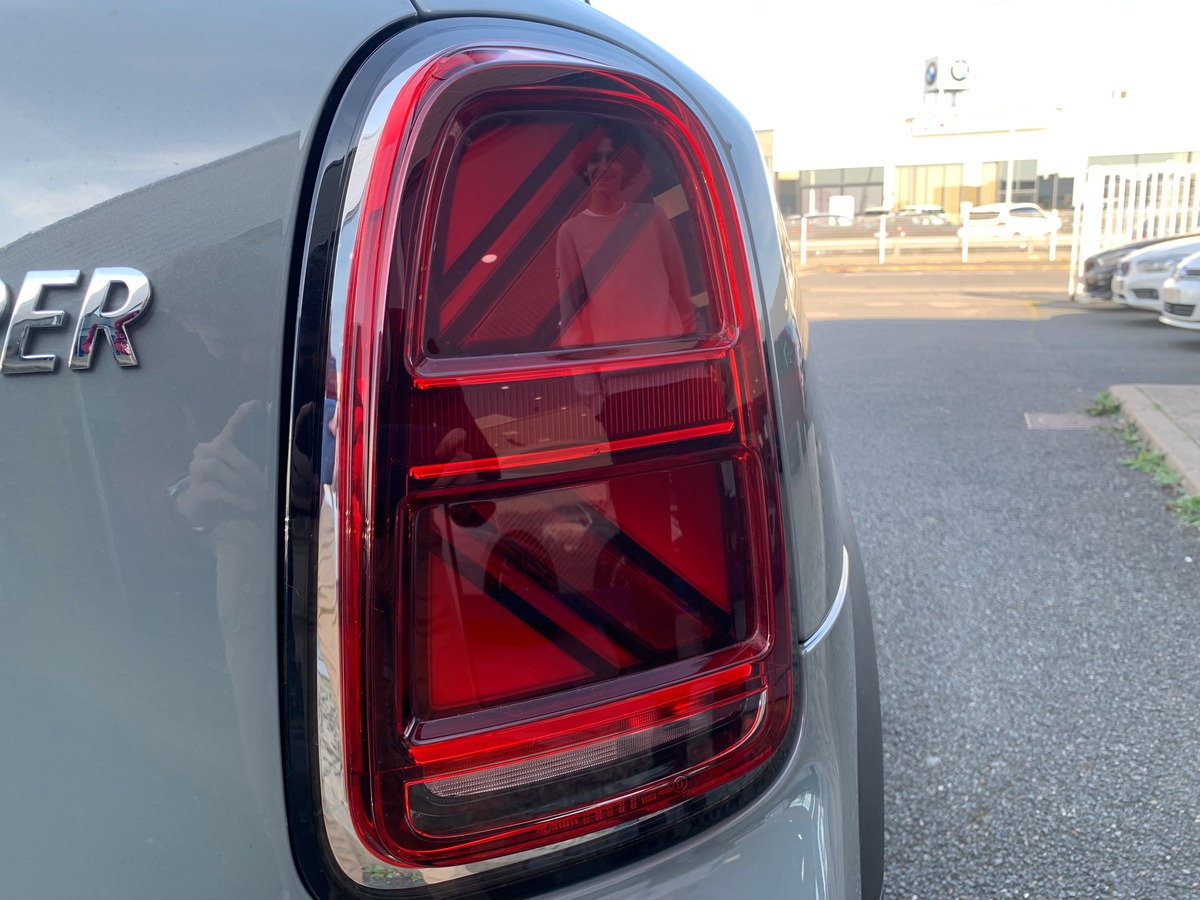 Mini Countryman 136 | Edition Premium Plus | Toit ouvrant panoramique | Harman Kardon | Mode Sport