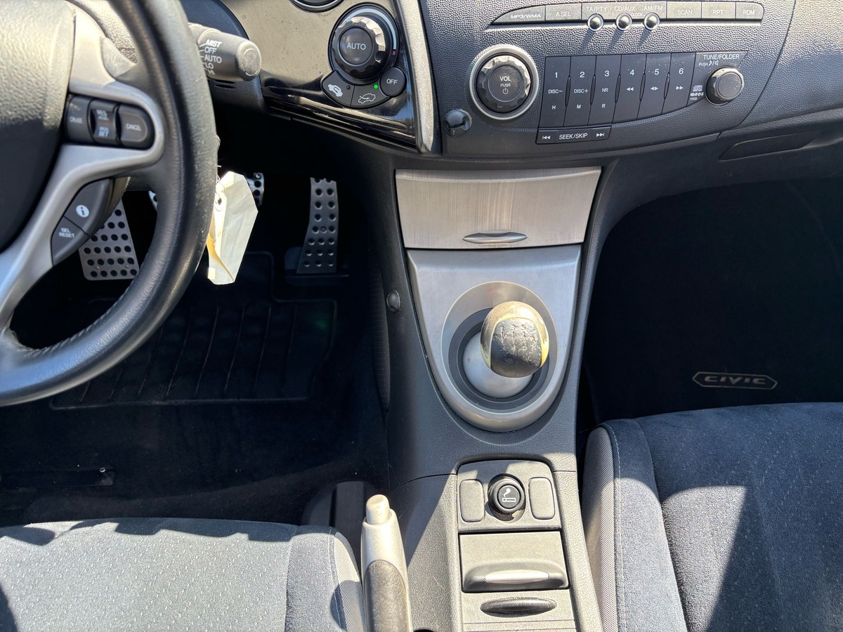 Honda Civic 1.8 VTEC 140 COMFORT-5 PORTES-GARANTIE