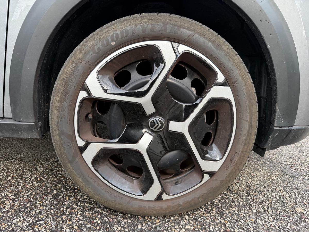Citroën C3 IV 1.2 TURBO BVM6 100 cv