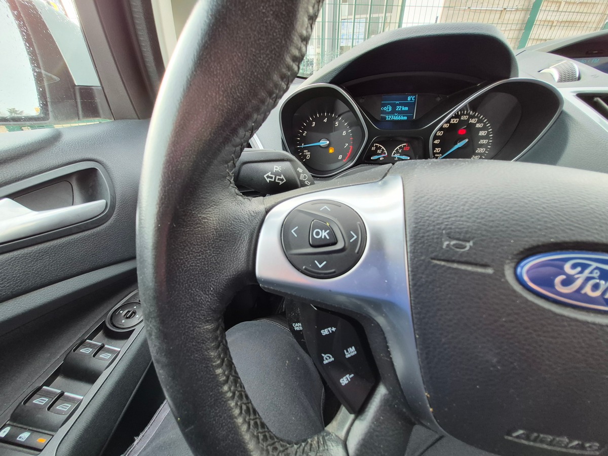 Ford C-max 1.0 ECOBOOST 125 TITANIUM