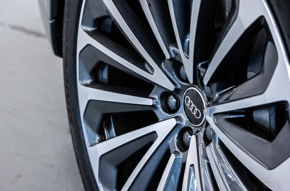 Audi Q8 e-tron Sportback 55 408ch S Line quattro