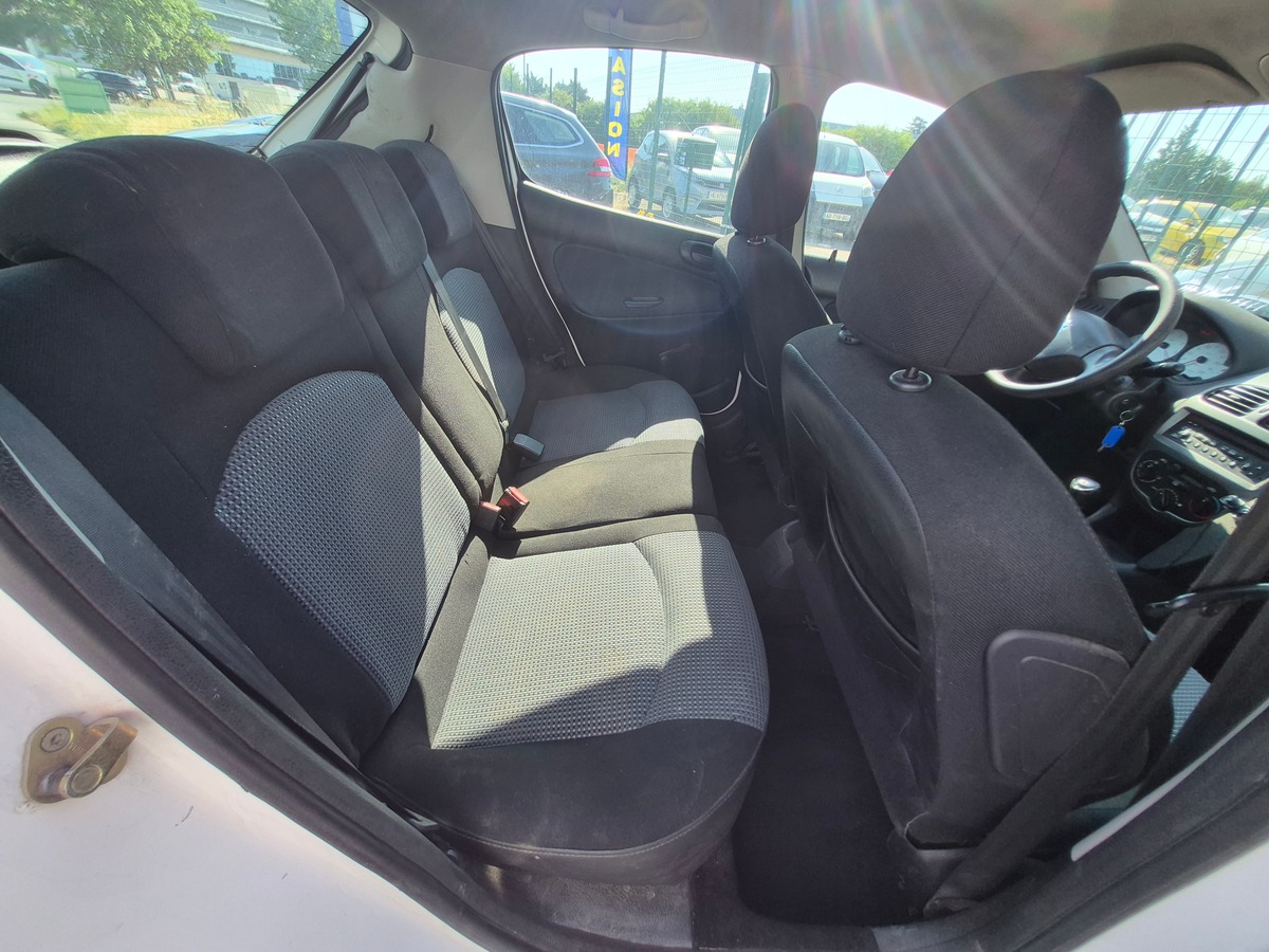 Peugeot 206 1.4 75 STYLE