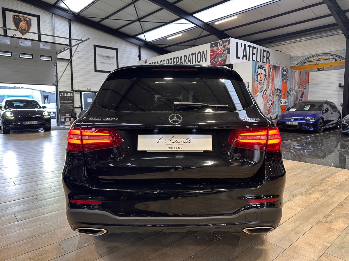 Mercedes-Benz Classe GLC 300 Fascination 4MATIC AMG 9G-Tronic - 1ère Main - Attelage - Options +++
