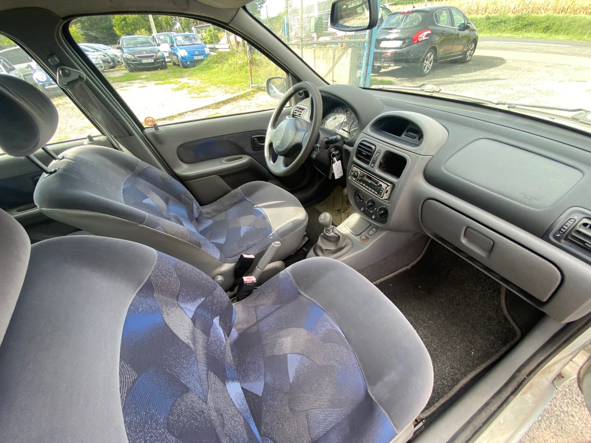 RENAULT Clio 2 1.9 dti 80cv 207000km