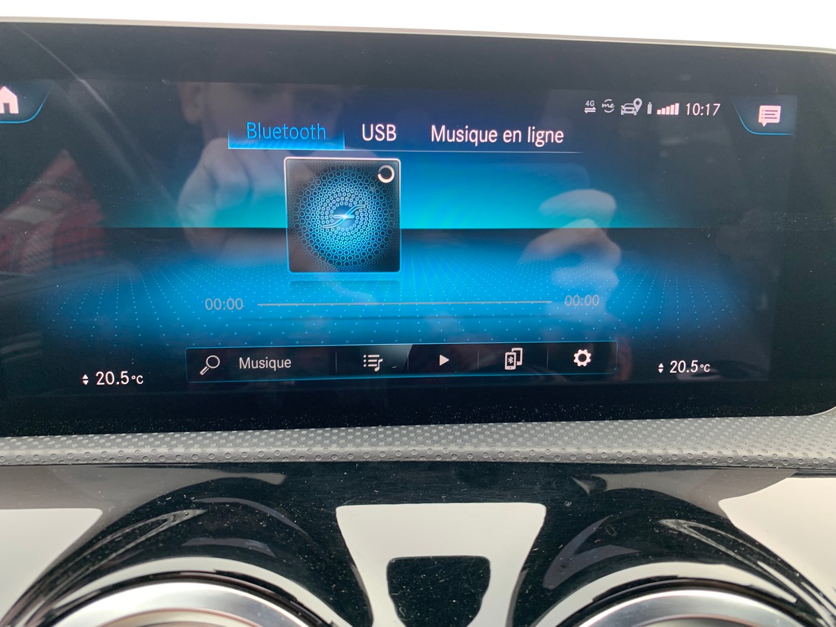 Mercedes-Benz Classe A 116 ch | Progressive line | Pack Sport Black | Pack Premium Plus | Toit pano