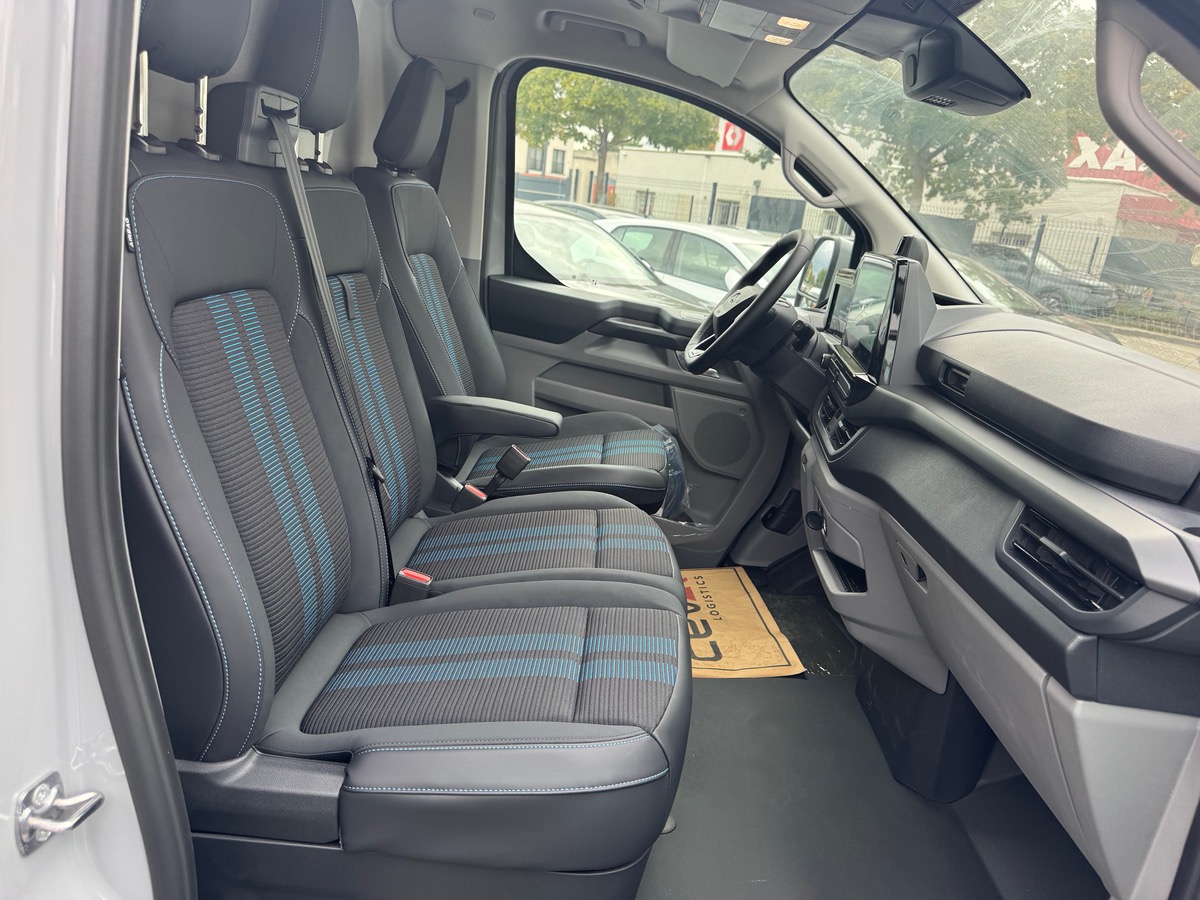 Ford TRANSIT CUSTOM L2H1 2.0 ECO BLUE 170CH SPORT / 2 PORTES LATERALES