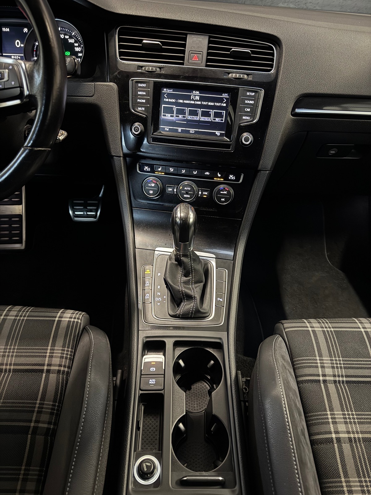 Volkswagen Golf VII GTD 2.0 TDI 184 DSG6