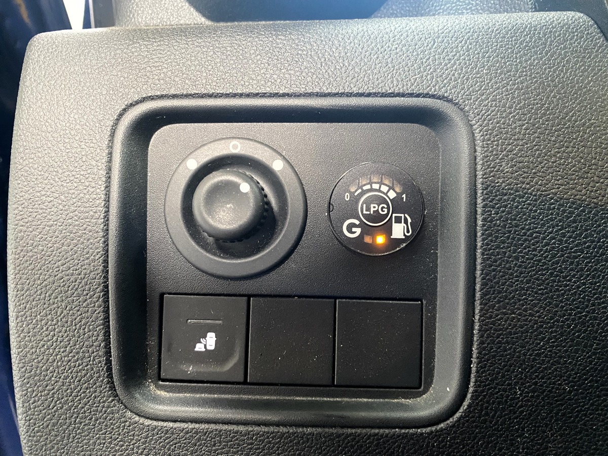 Dacia Duster 4x2 ECO-G 100 CH EDITION 15