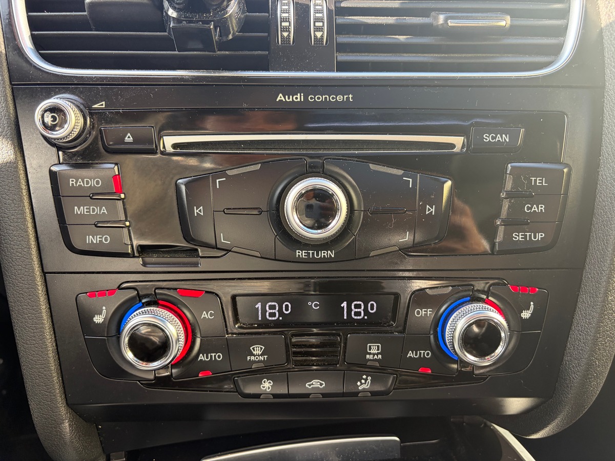 Audi A5 Coupé Quattro Phase 2 2.0 TDi S-TRONIC 177 cv BOITE AUTO SIEGE CHAUFFANT - RADAR DE RECUL