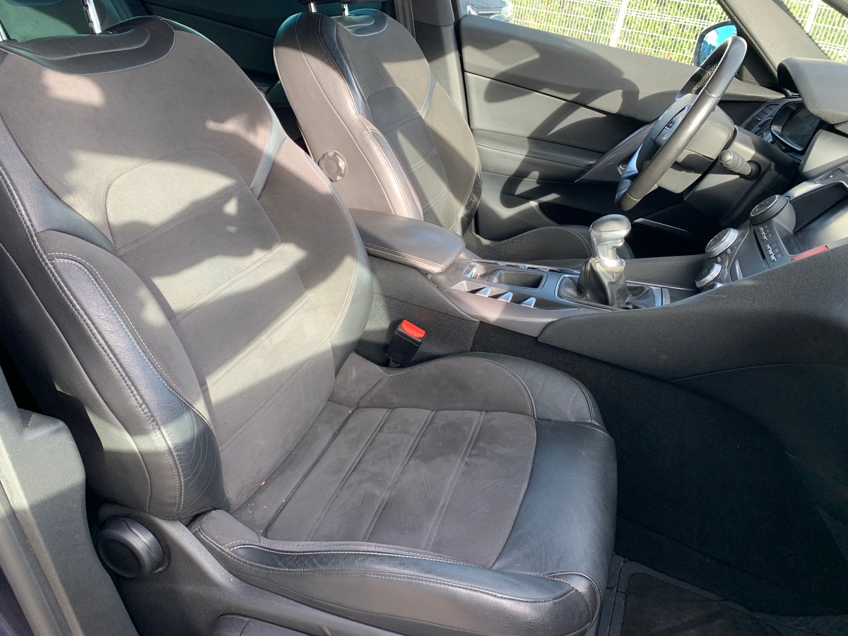 Citroën DS5 150 chevaux | Caméra de recul | Régulateur de vitesse | Apple car play | GPS | Attelage