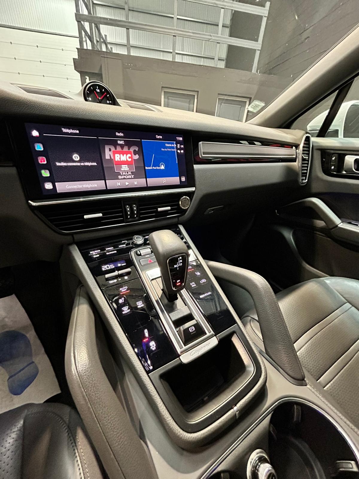 Porsche Cayenne E-Hybrid Coupé Platinum Edition 462 Chevaux