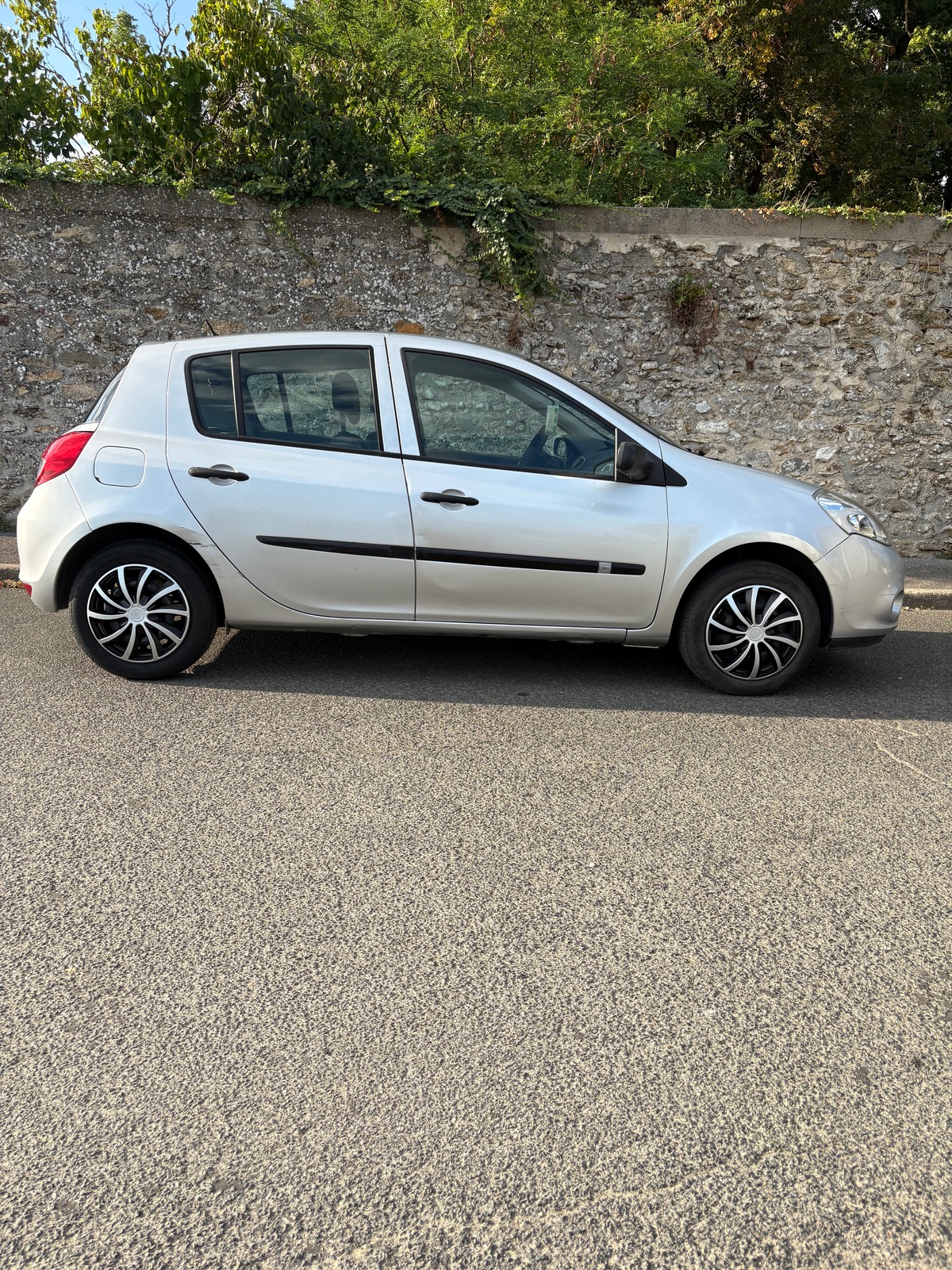 RENAULT Clio 3 phase 2 AUTHENTIQUE 1.2 16v