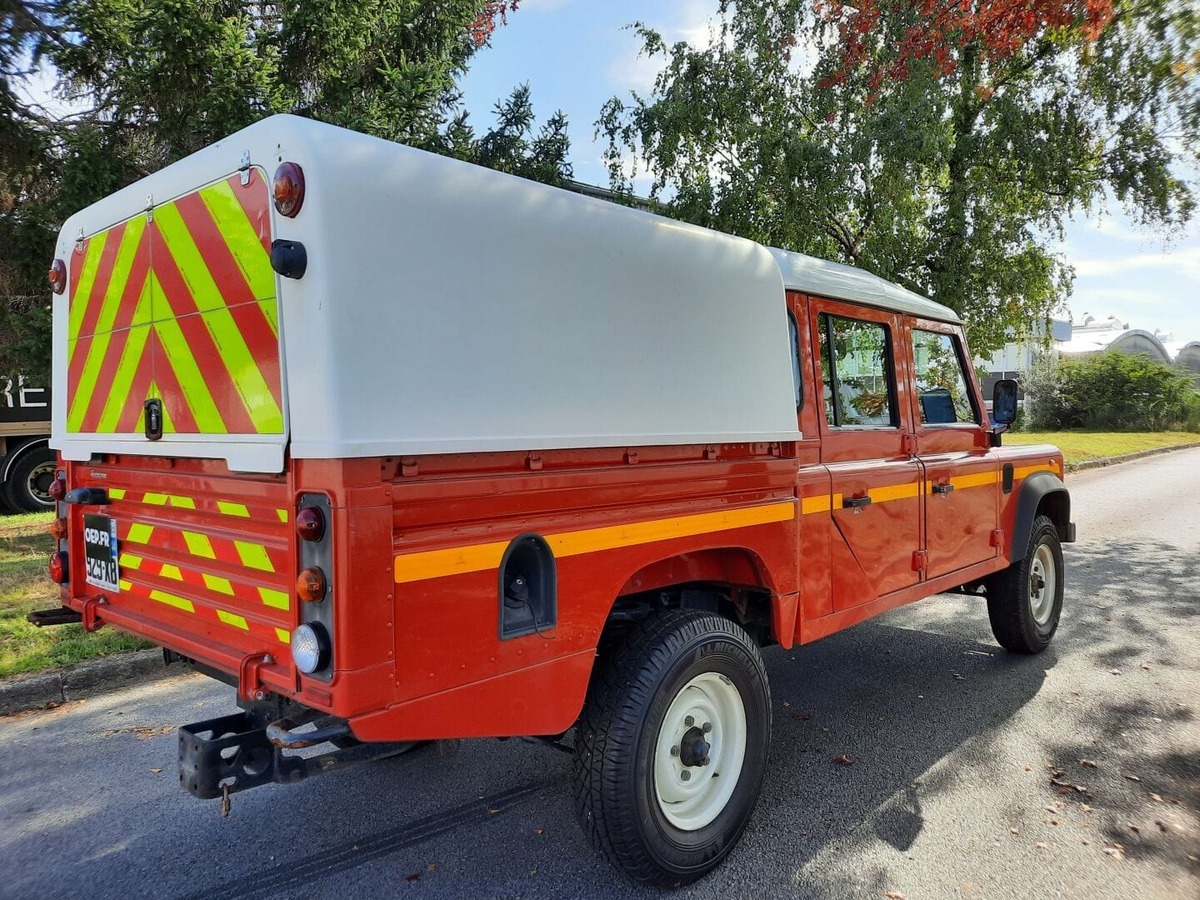 Land-Rover Defender 3 2.2 122 PICK UP MARK V