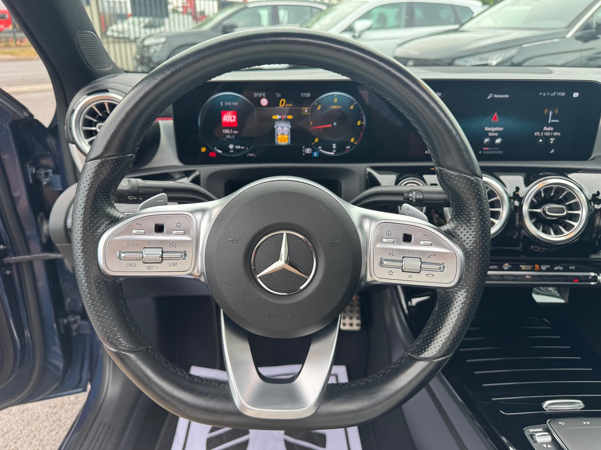 Mercedes Benz Classe A 200D AMG LINE 8G-DCT + TOIT OUVRANT