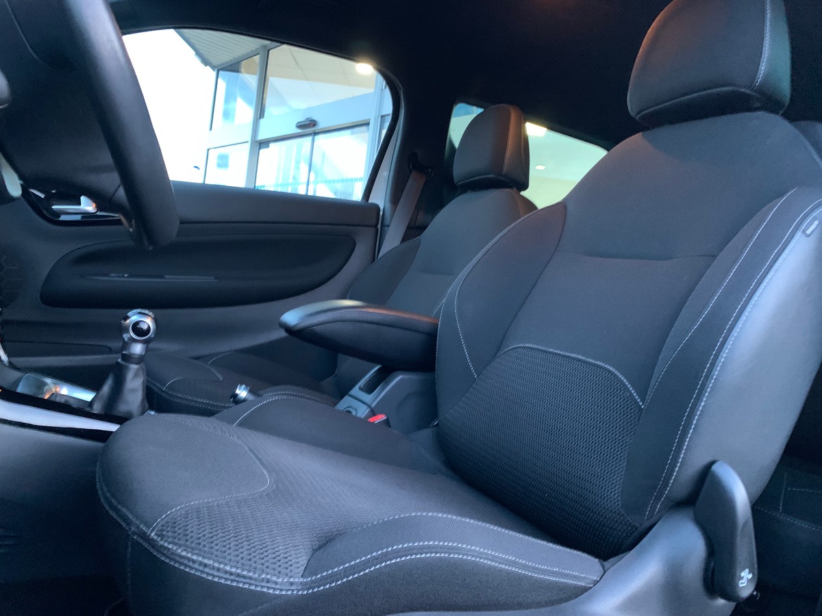Citroën DS3 82 ch | Be chic | GPS | Régulateur de vitesse | Bluetooth