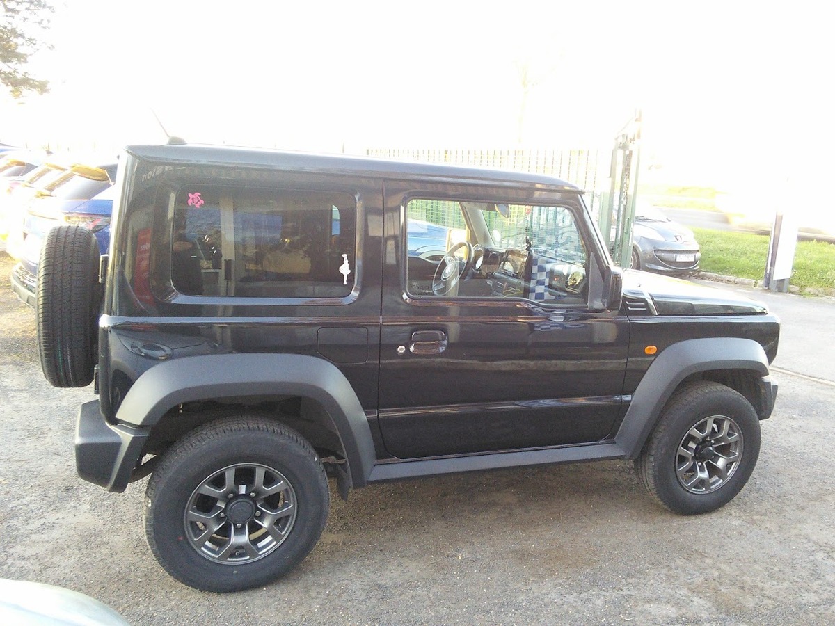 Suzuki Jimny 2 AllGrip 1.5 VVT 102 16V 4WD PACK 4 PLACES