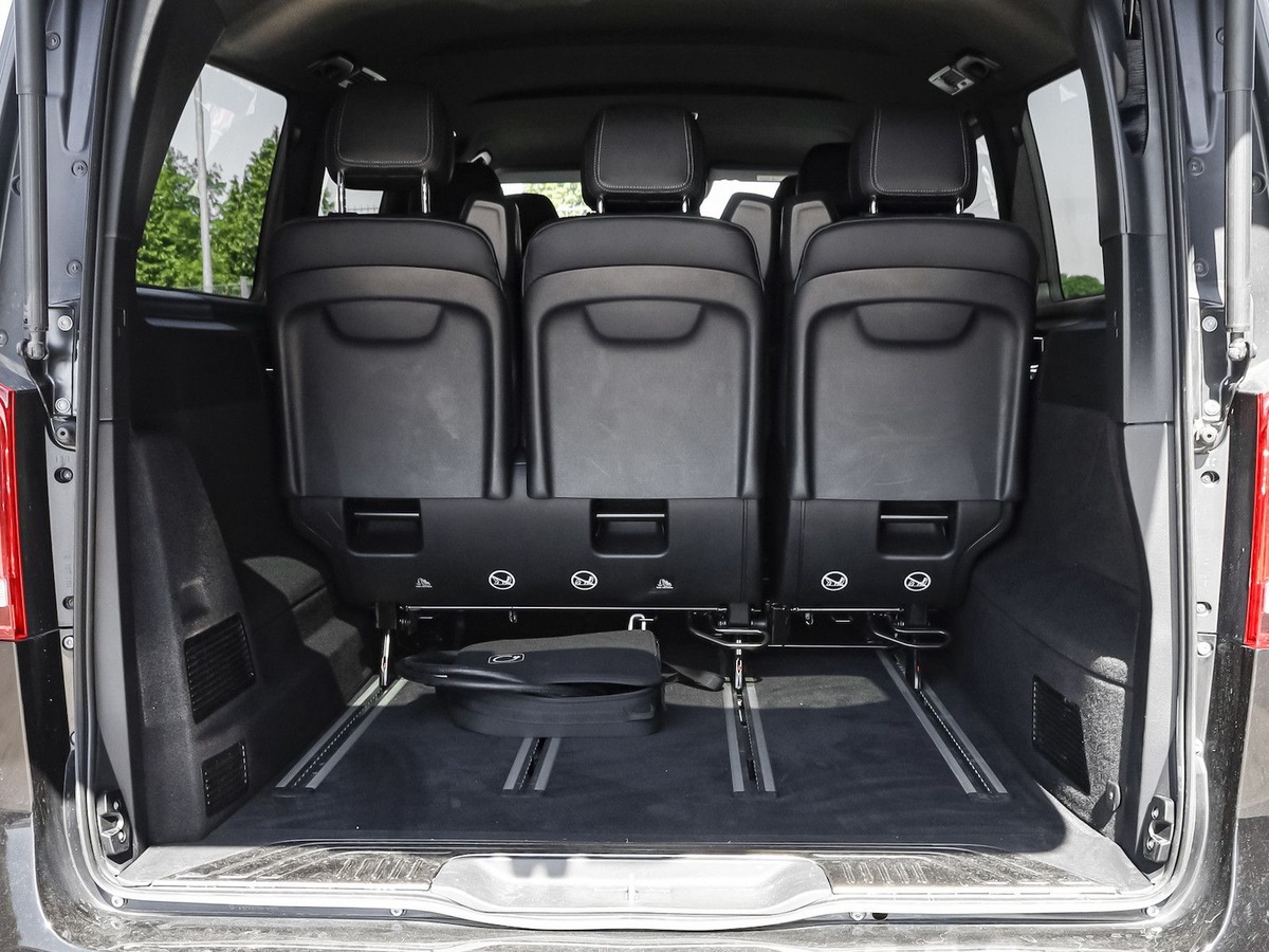 Mercedes-Benz EQV 300 204ch Extra-Long Avantgarde Cuir 8 places 2 portes latérales électriques