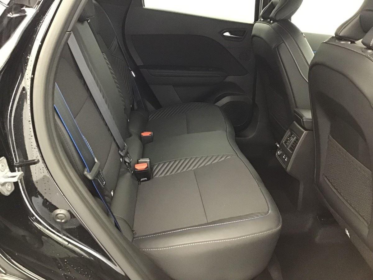 RENAULT Captur 4 Esprit Alpine 1.8 MILD-HYBRID 160