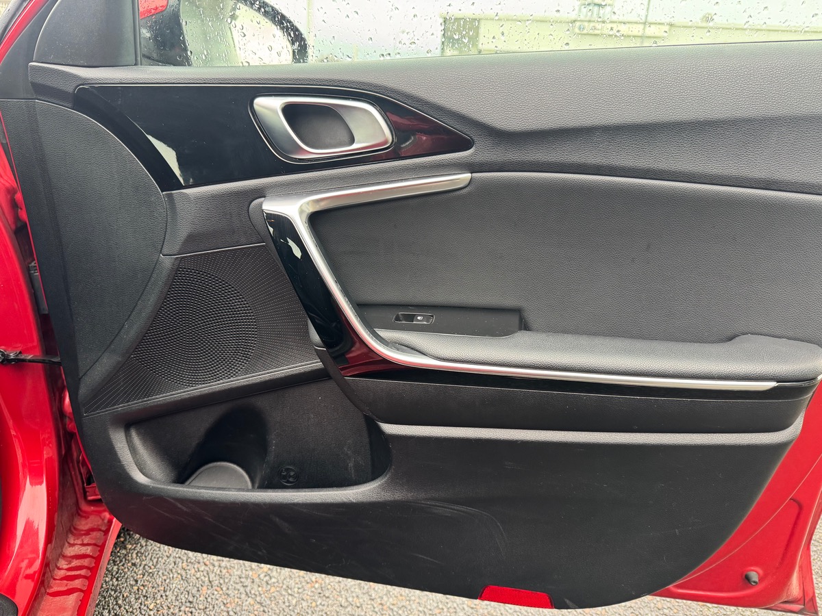 Kia Ceed 120 ch | ACTIVE | GPS | Caméra de recul | Climatisation automatique | Régulateur de vitesse