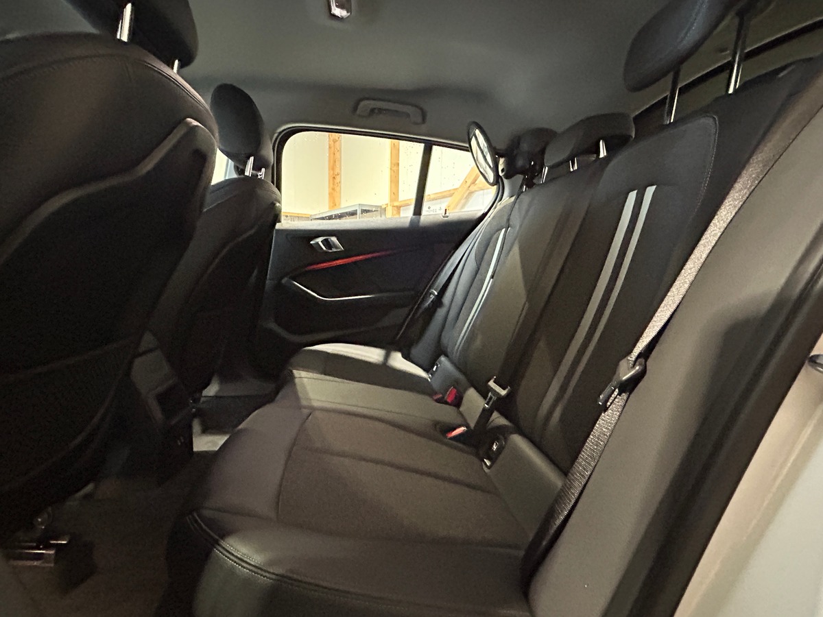 Bmw 118 i 1.5 i DCT7 140 cv - BVA - GARANTIE