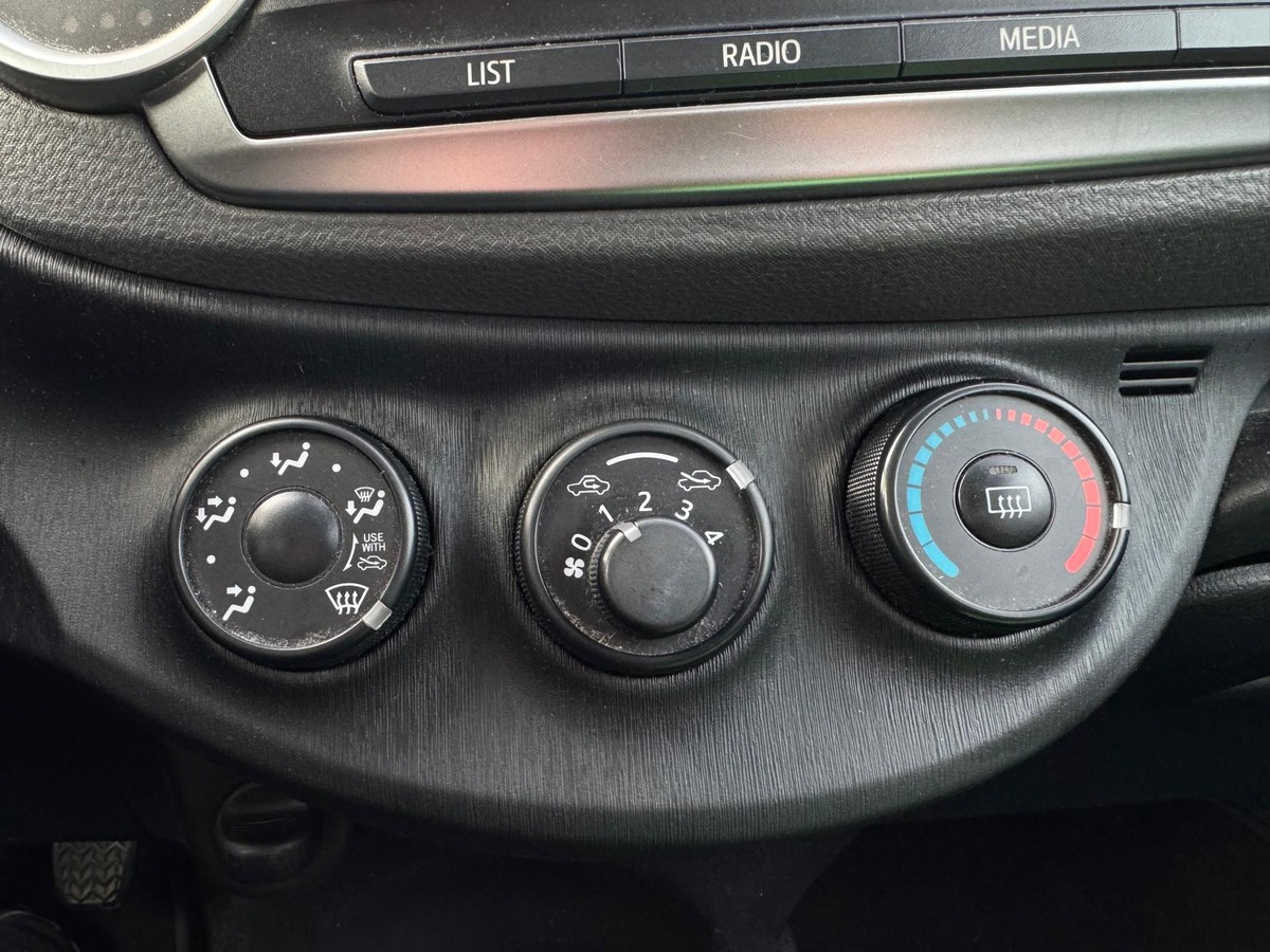 Toyota Yaris III 90 D-4D Active 5P / BVM