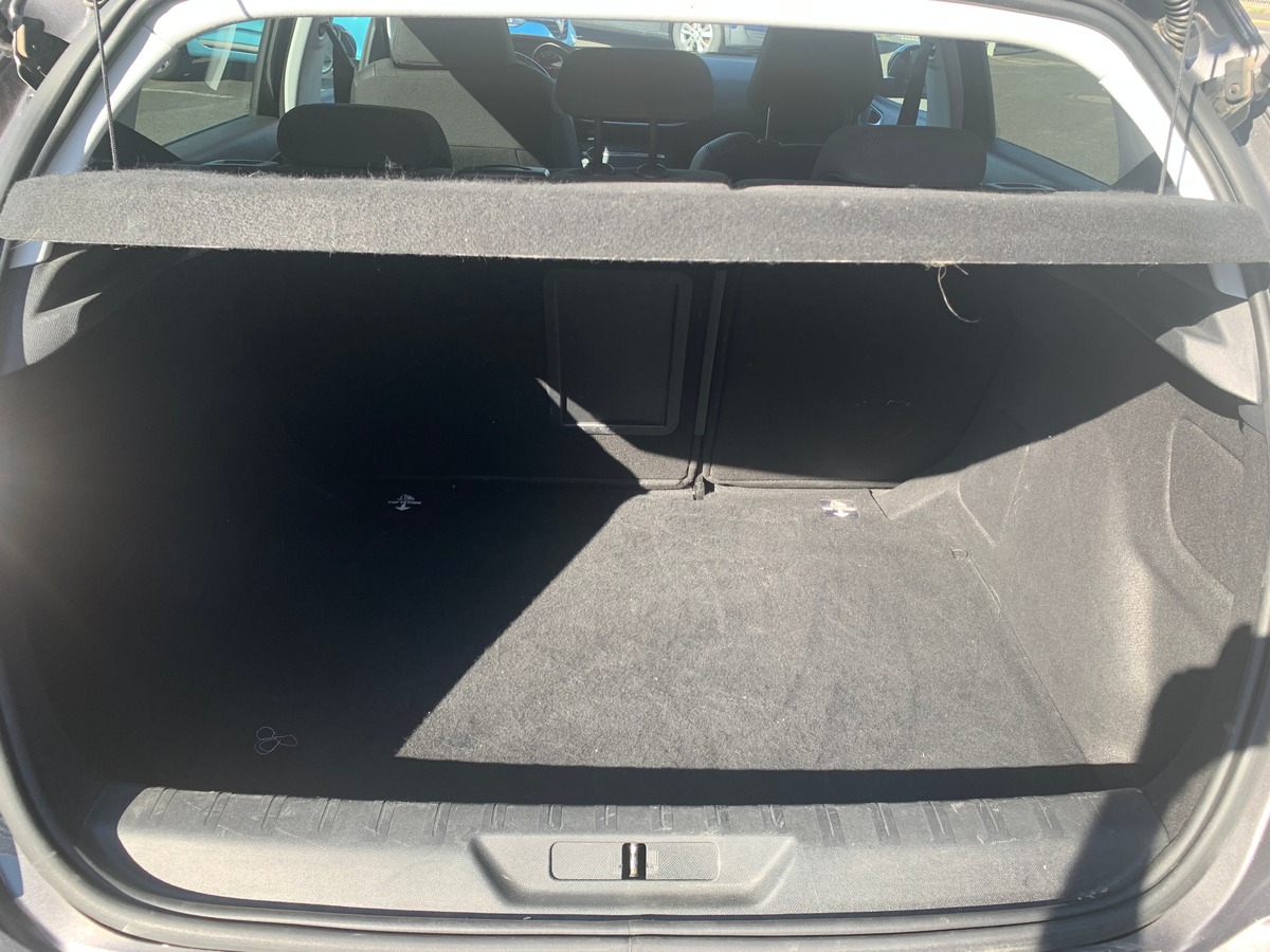 Peugeot 308 130 ch | Allure | Premiére Main | Caméra de recul | Radar avant | Régulateur de vitesse