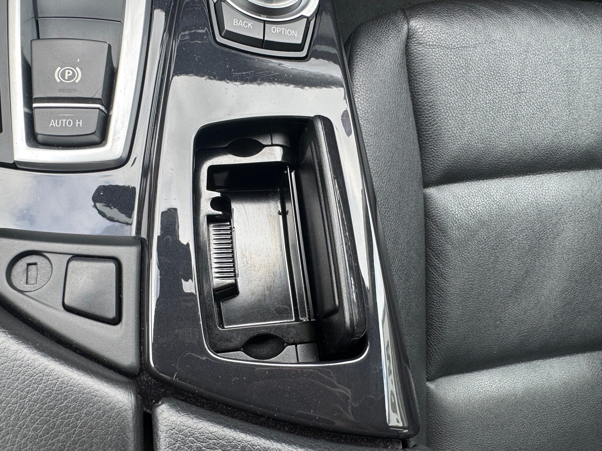 Bmw Série 5 245 ch | Luxury | GPS | Cuir | Régulateur vitesse | Sièges avant et arrière chauffants