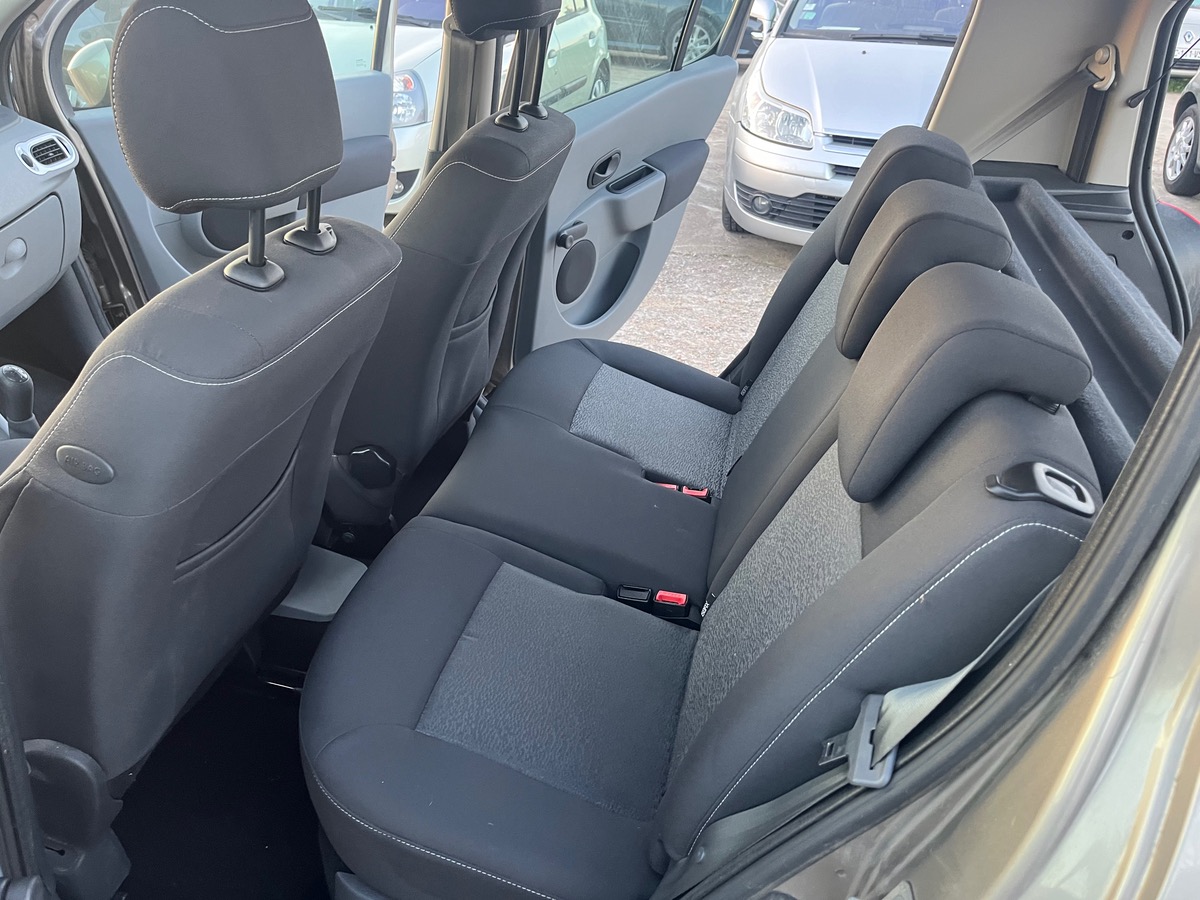 RENAULT Modus 1.2 16v