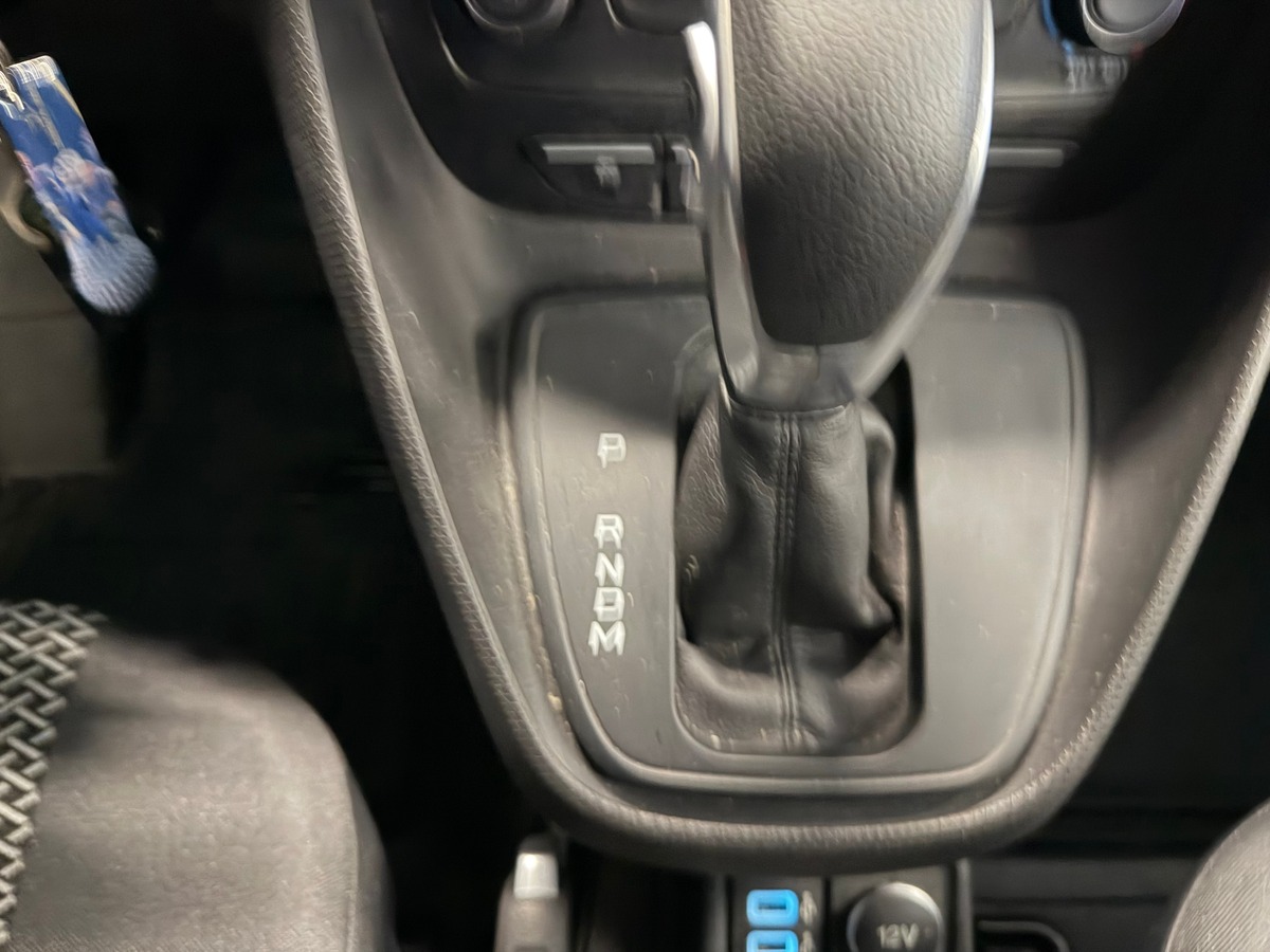 Ford T.CONNECT transit Connect 120 ch BVA 5 Places Long Boite Automatique / Double porte latéral