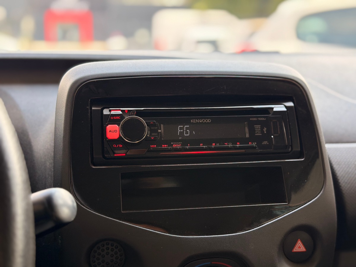 Toyota Aygo II 1.0 69cv X-play - idéal jeune conducteur