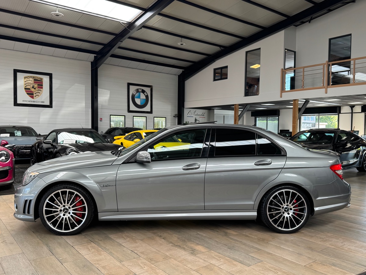 Mercedes-Benz Classe C C63AMG PERFORMANCE PLUS V8 487CV TO/CAM/CARBONE/HARMAN