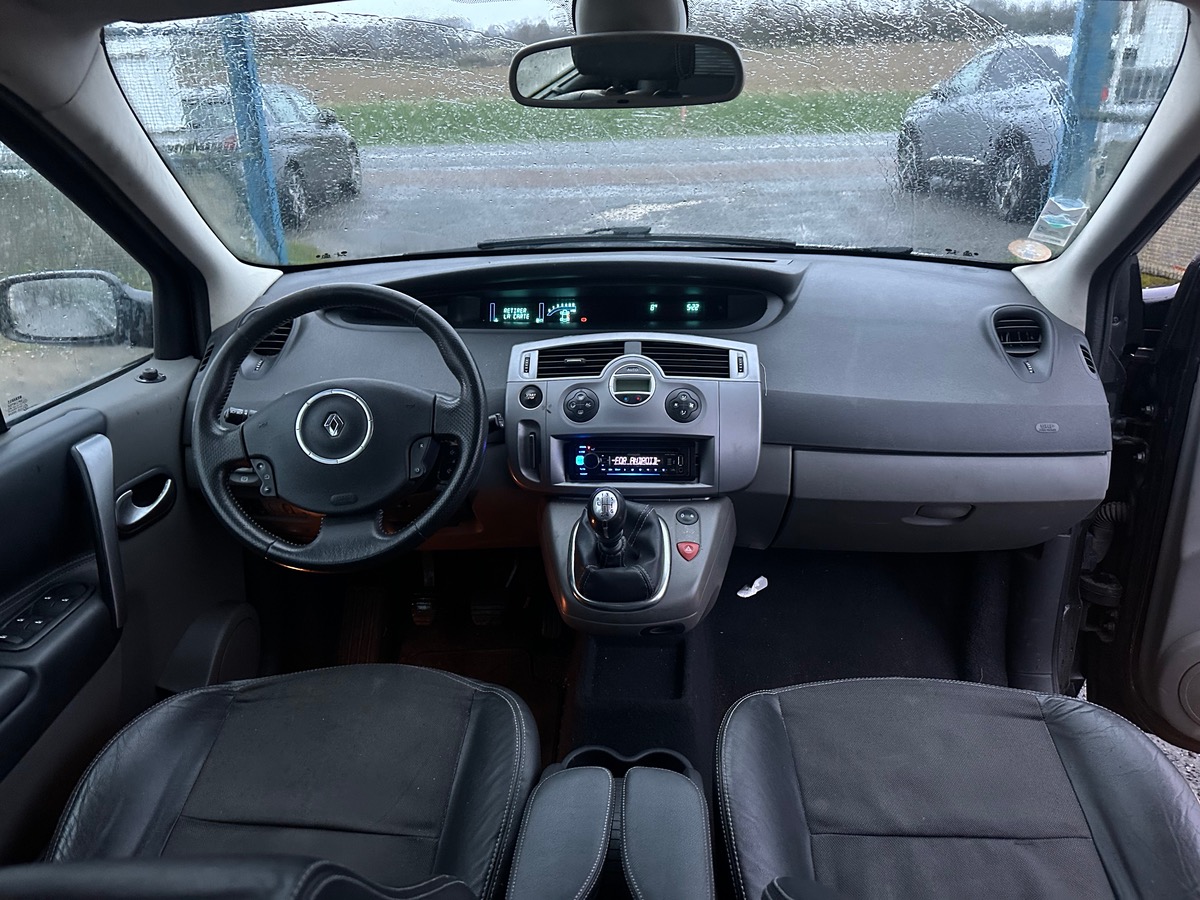 RENAULT Scenic II 1.5 dci 105cv 1ère main EMBRAYAGE NEUF