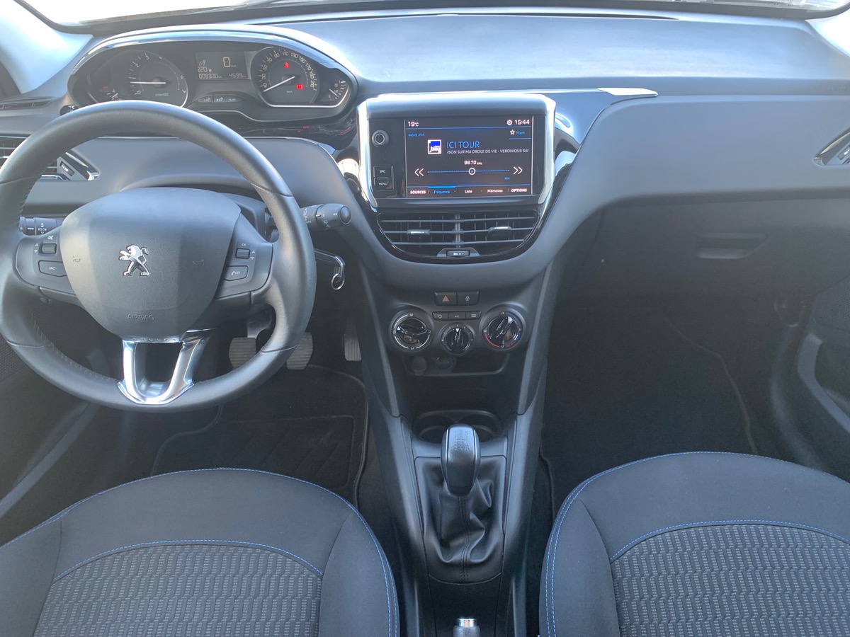 Peugeot 208 82 | Signature | kit distribution fait à 9148 kms en 01/2025 | Suivi entretien Peugeot
