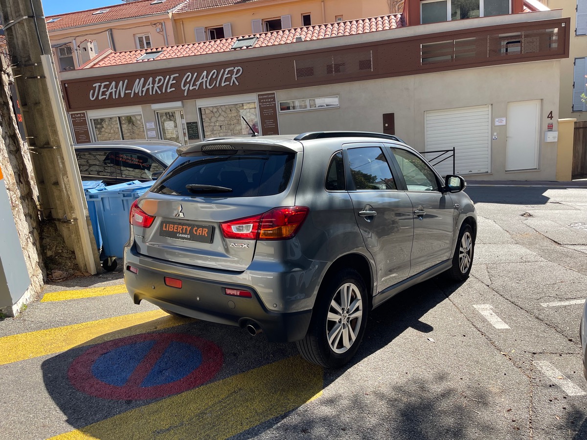 Mitsubishi ASX 1.8 DID 115 CV / 1er Main /Toit Panoramique / Clim Auto / Moteur à Chaine