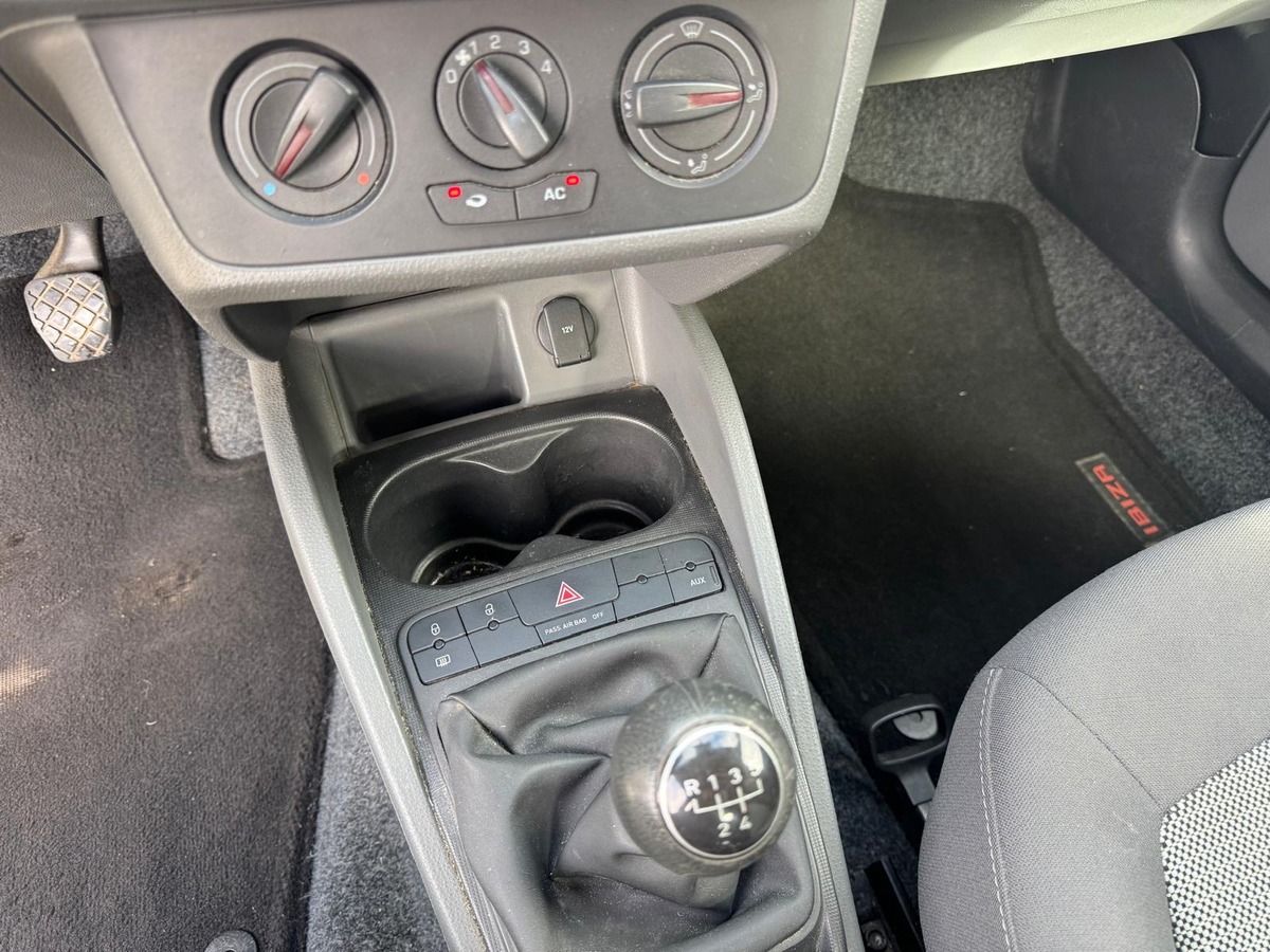 Seat Ibiza 1.4 85 Stylance / Style - Crochet d'attelage - Garantie