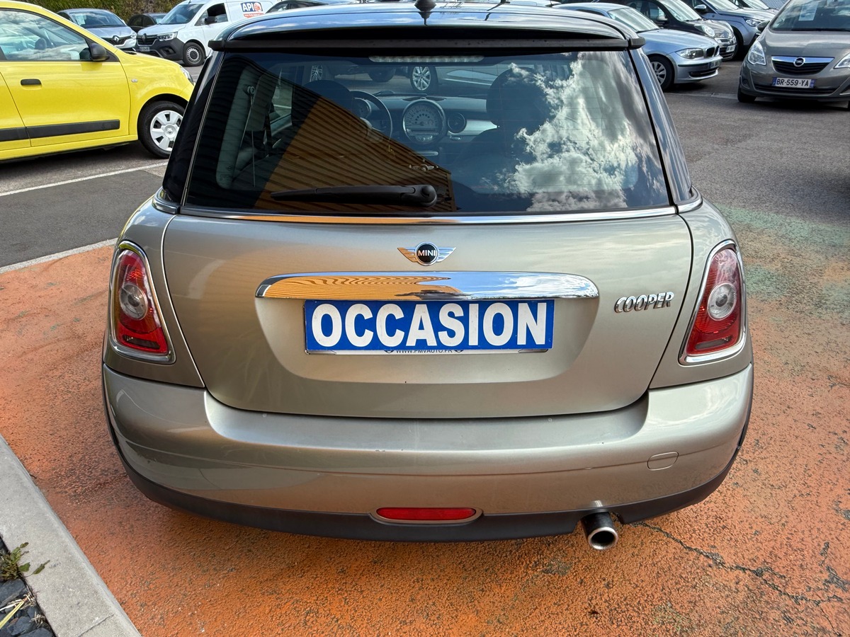 Mini Cooper 1.6 i 120 ch CLASSIQUE