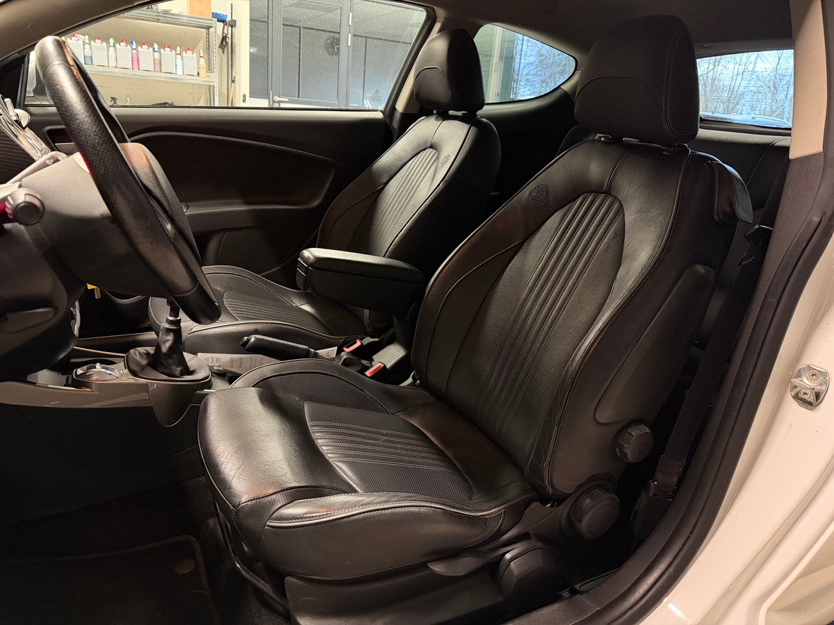 Alfa Romeo Mito 1.4i TJET 155ch Mode de conduite / Sono Bose / Radar Ar