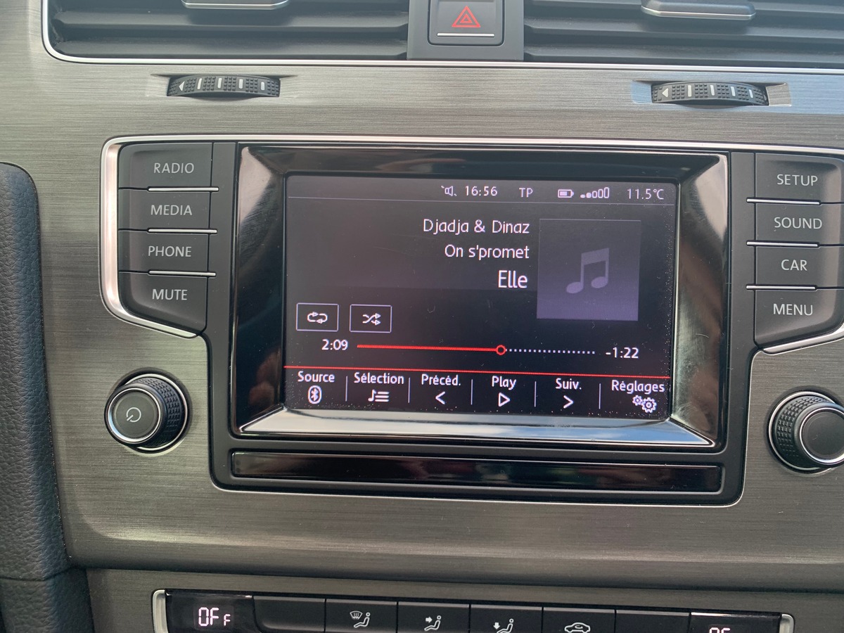 Volkswagen GOLF 7 105 ch | Confortline | Toit ouvrant | Régulateur de vitesse | Radar avant et arriére