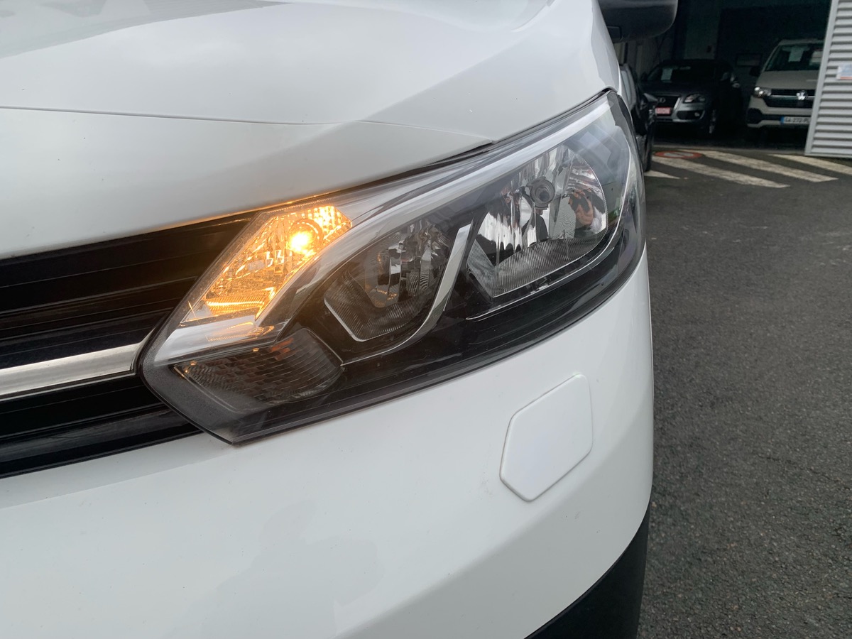 Toyota ProAce 180 ch | Business access | TVA Récupérable | 3 Places | Apple car play Android auto