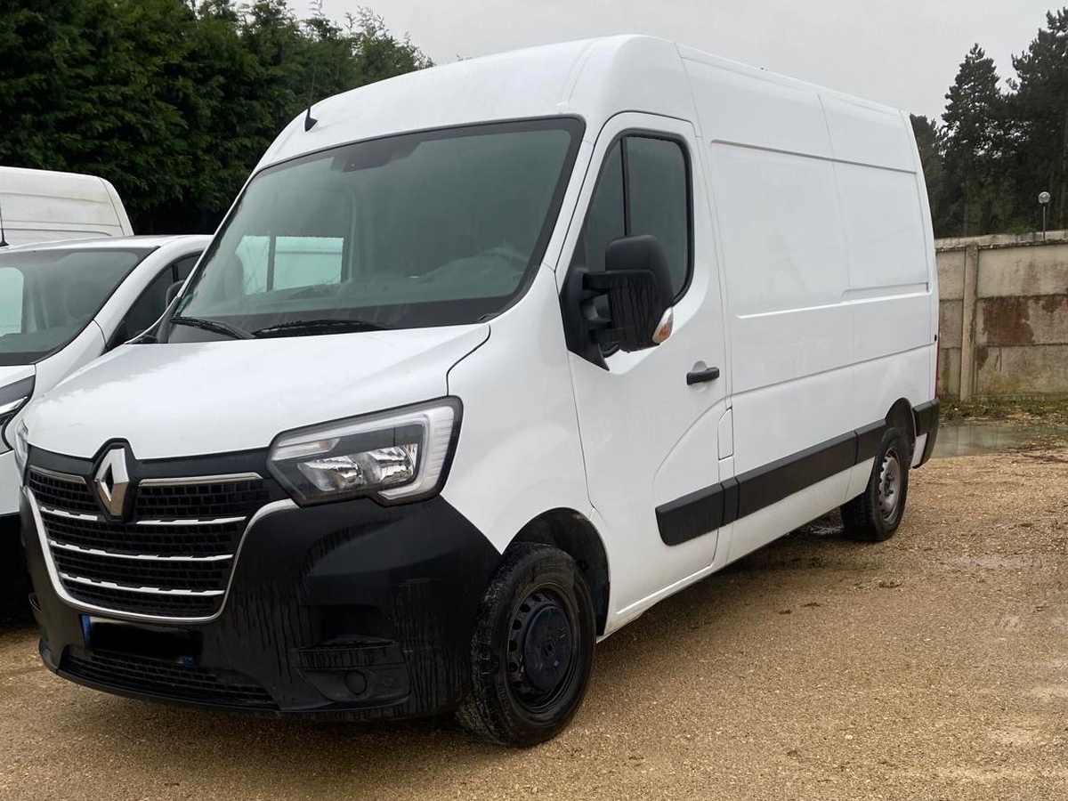 RENAULT Master 2,3 dci grand confort  180 cv