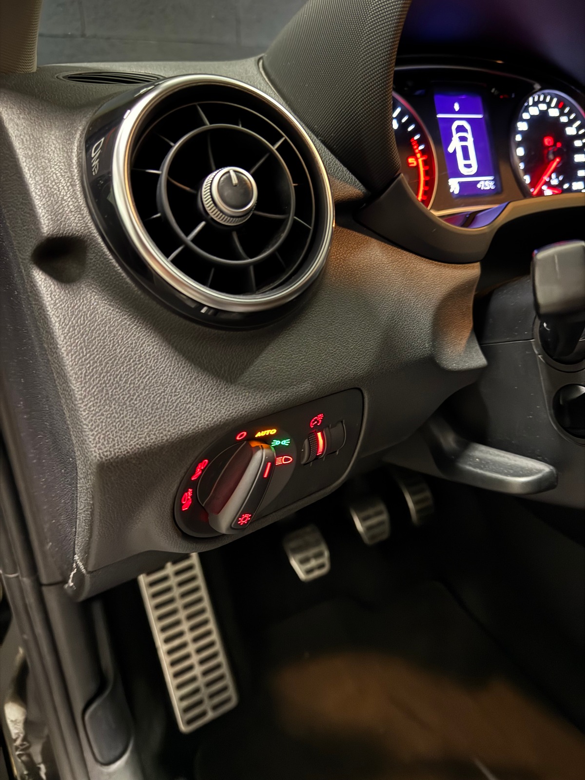 Audi A1 1.6 TDI 90ch S-LINE