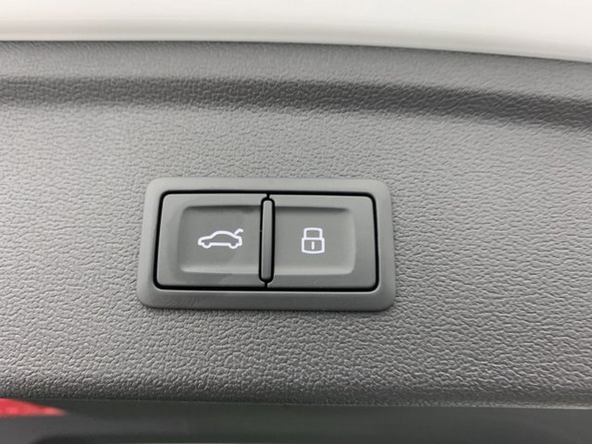 Audi A3 ALLSTREET TFSI e Hybride rechargeable | 204 | S tronic 6 | Design