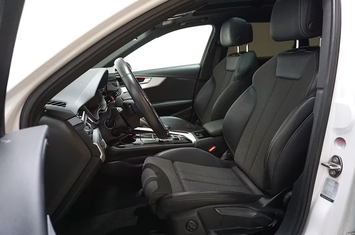 Audi A4 Avant V 35 TDI 163ch S line S tronic 7/Toit ouvrant/Matrix/Caméra