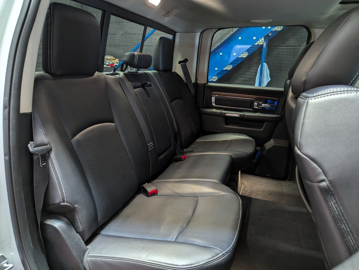 Dodge 1500 RAM Ram 1500 Laramie PAS DE MALUS