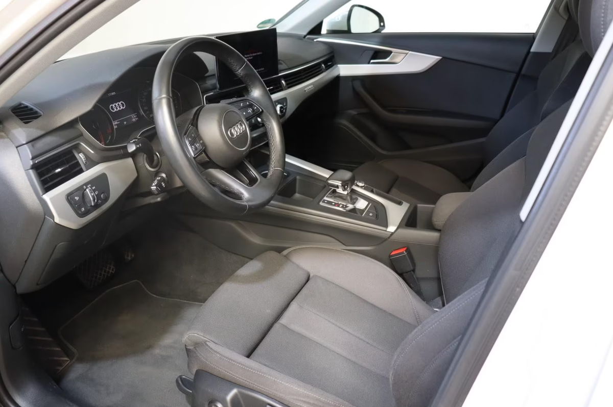 Audi A4 Allroad 40 TDI 204ch Design quattro S tronic 7/Caméra/Attelage