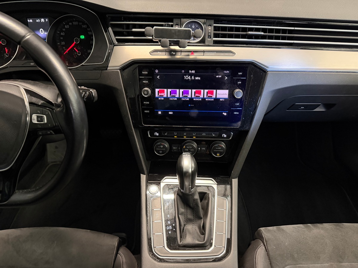 Volkswagen Passat SW Carat 2.0 tdi 150ch DSG Kit Distribution Ok