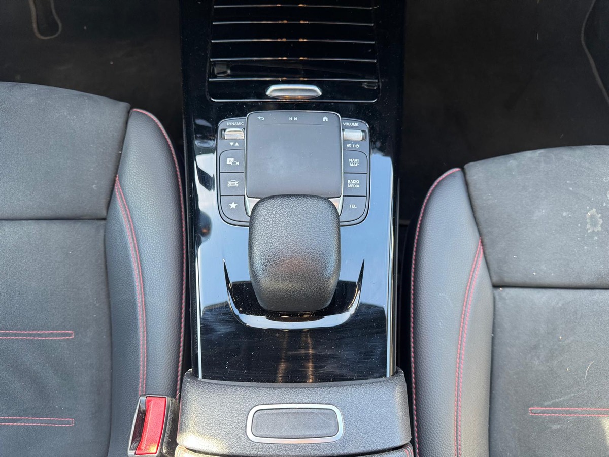 Mercedes-Benz Classe A 200D Amg Line