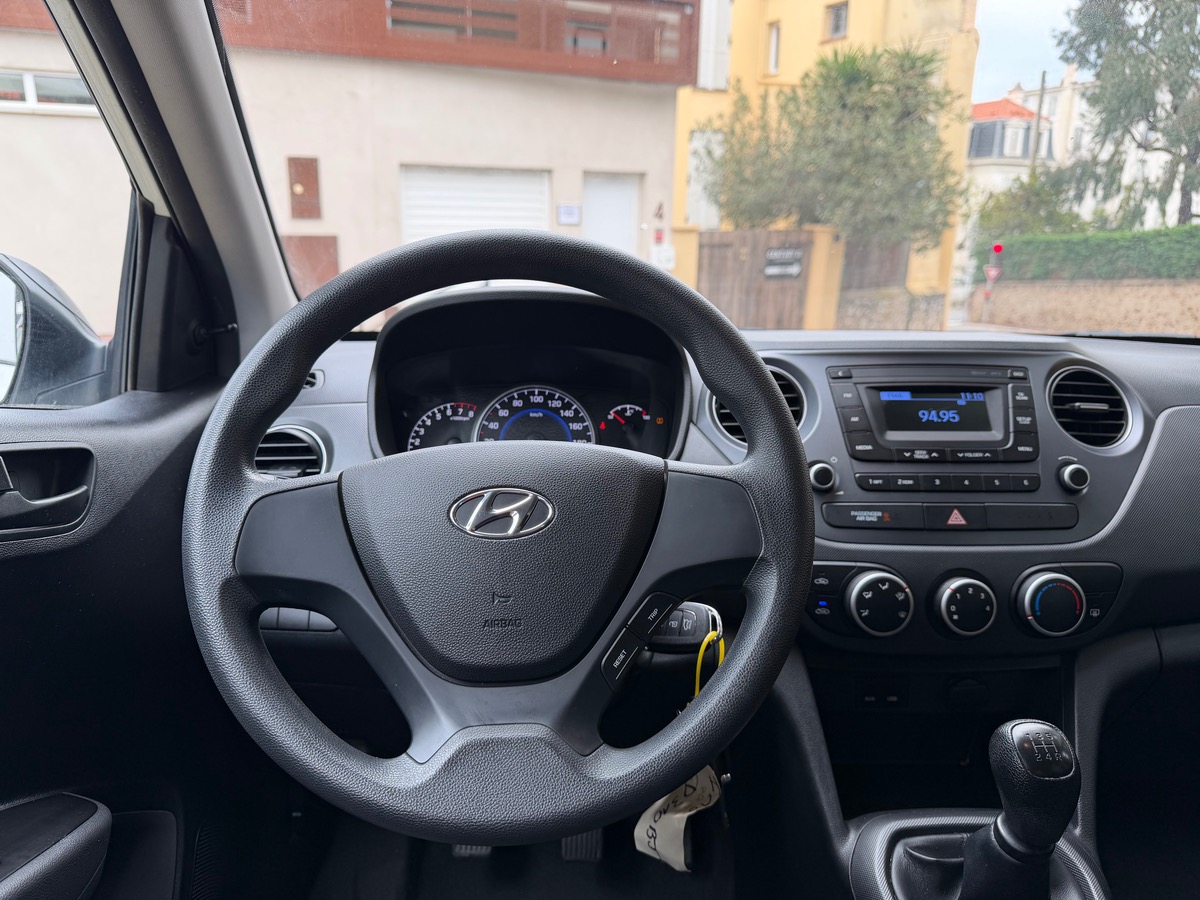 Hyundai i10 1.0 67 CV / 5 Portes / Phase 2 / Moteur à Chaine