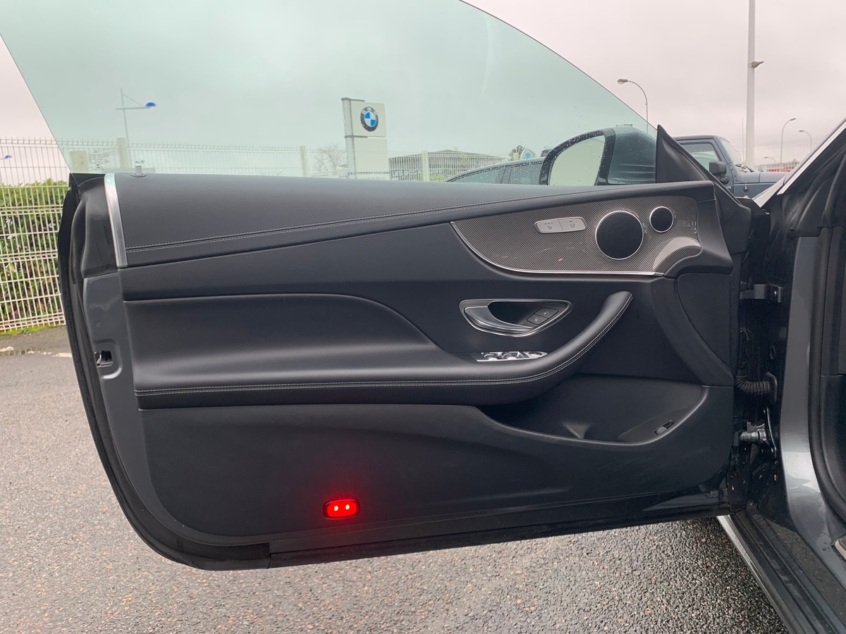 Mercedes-Benz Classe E Coupé 245 ch | 300 | EXCECUTIVE | Caméra 360° | Siéges chauffant, électrique