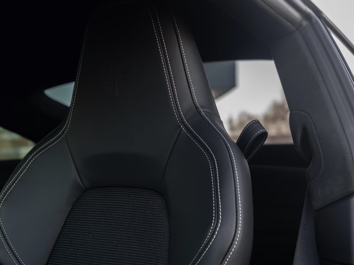 Porsche 911 GT3 Touring Pack 992.2 MALUS INCLUS